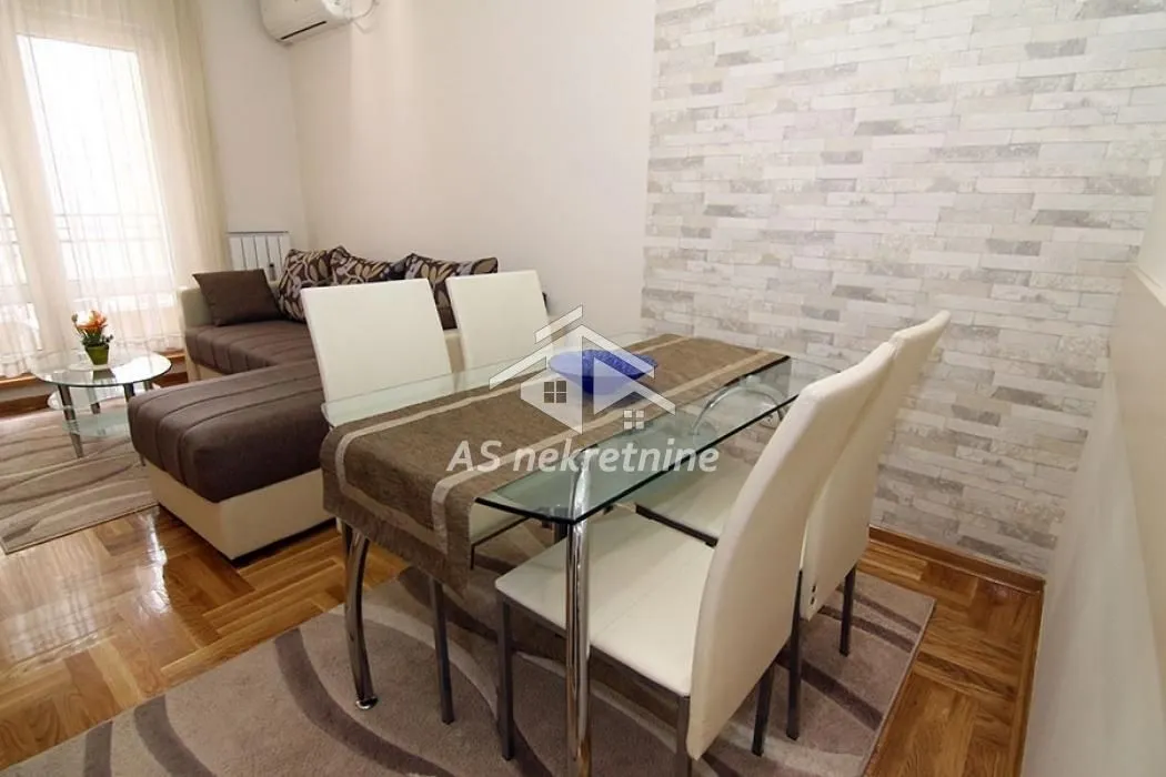 Izdavanje, dvosoban stan, 50m², Trošarina, Voždovac Sve Podlokacije