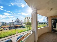 Izdavanje, trosoban stan, 140m², Preko Morače, Podgorica - image 13