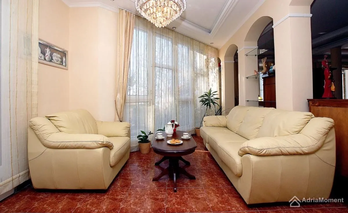 Sale, house, 560m², Sveti Stefan, Budva
