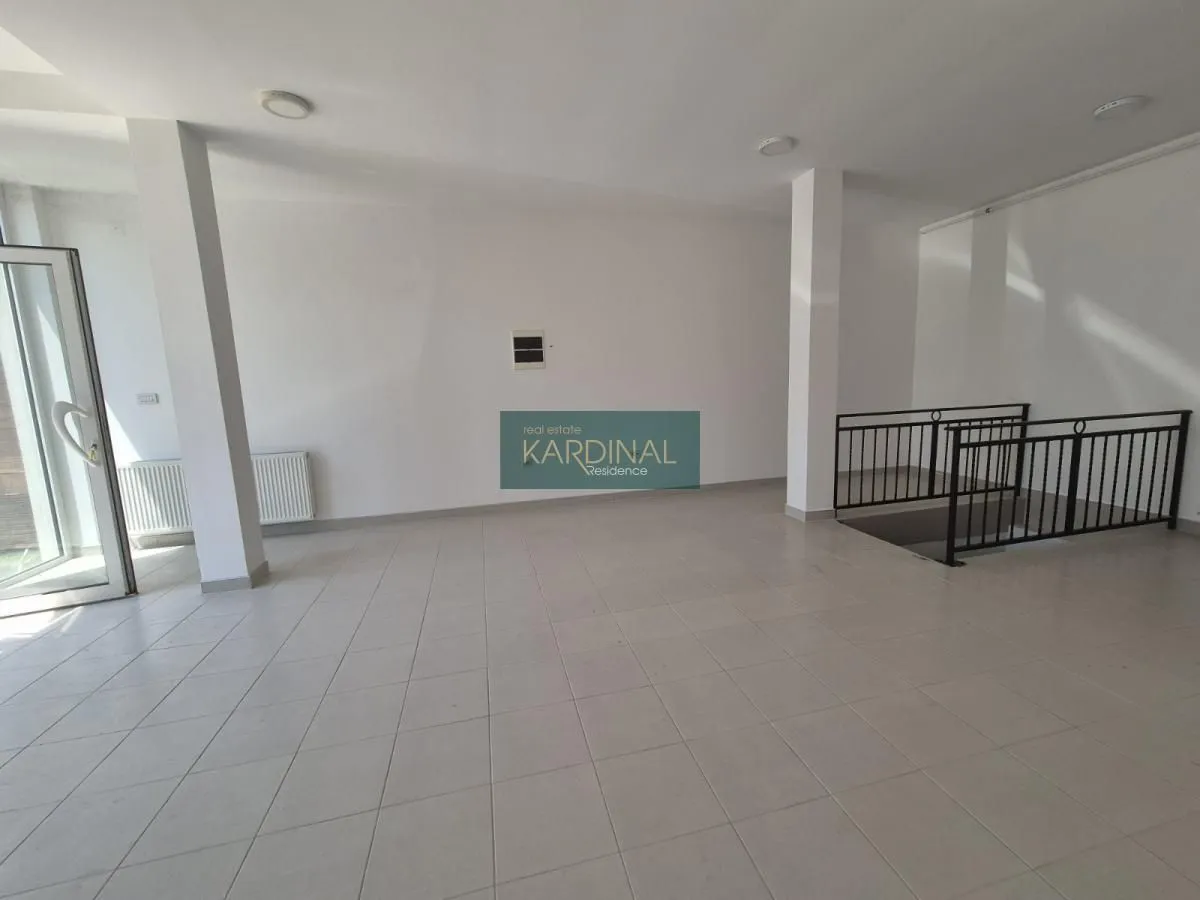 Sale, office space, 75m², Pivara, Jagodina