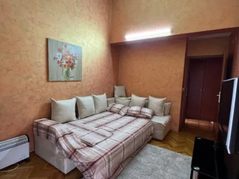 Rent, two bedroom apartment, 75m², Centar, Bar - image 12