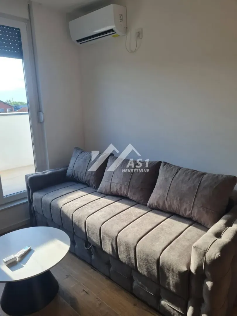 Izdavanje, jednosoban stan, 47m², Veternička rampa, Novi Sad Sve Podlokacije