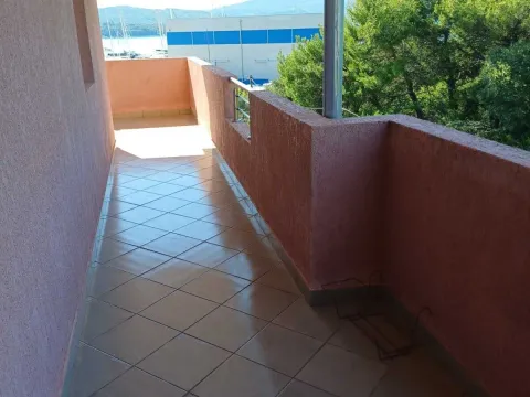 Rent, two bedroom apartment, 106m², Centar, Tivat - image 17