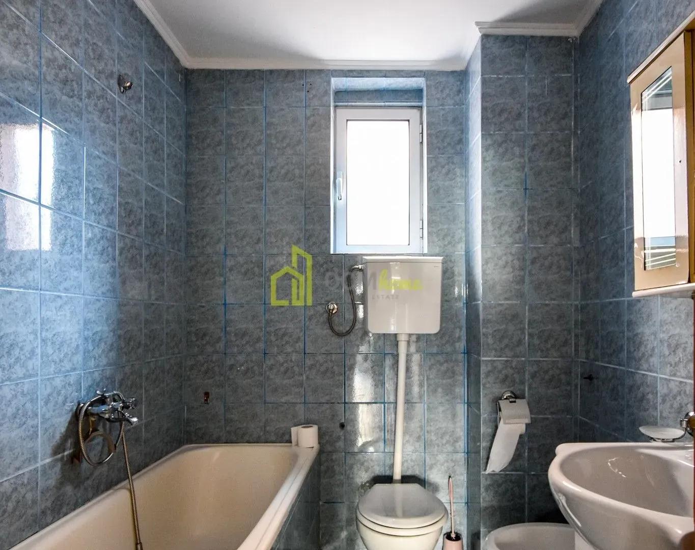 Sale, house, 303m², Konik, Podgorica