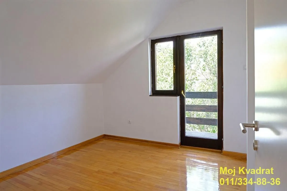 Rent, office space, 160m², Zemun Kalvarija, Zemun Sve Podlokacije
