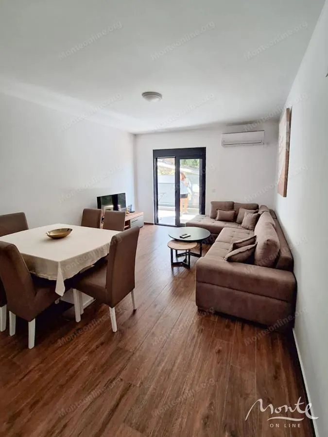 Sale, two bedroom apartment, 67m², Dobre Vode, Bar