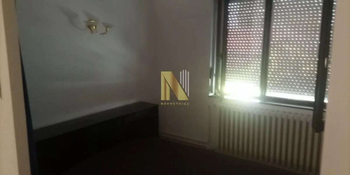 Prodaja, kuća, 366m², Sajmište, Novi Sad