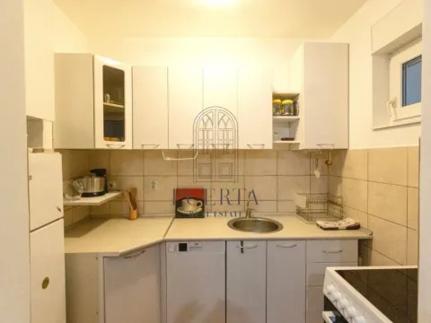 Izdavanje, dvosoban stan, 63m², Blok 9, Podgorica - image 5