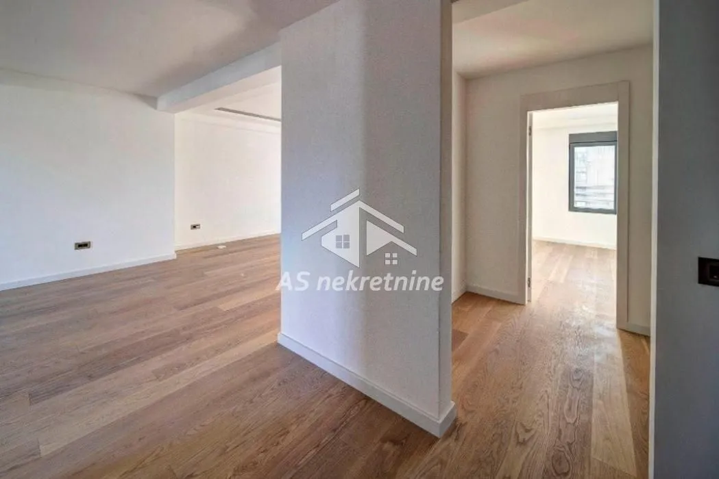 Prodaja, četvorosoban stan, 197m², Južni Bulevar, Vračar Sve Podlokacije