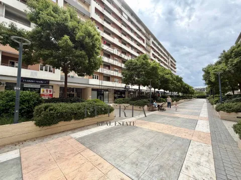 Rent, one bedroom apartment, 49m², Central Point, Podgorica - image 14