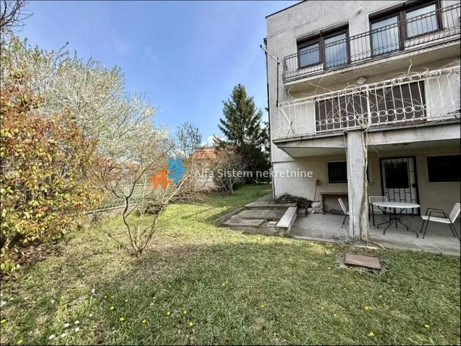 Prodaja, kuća, 320m², Rušanj, Beograd