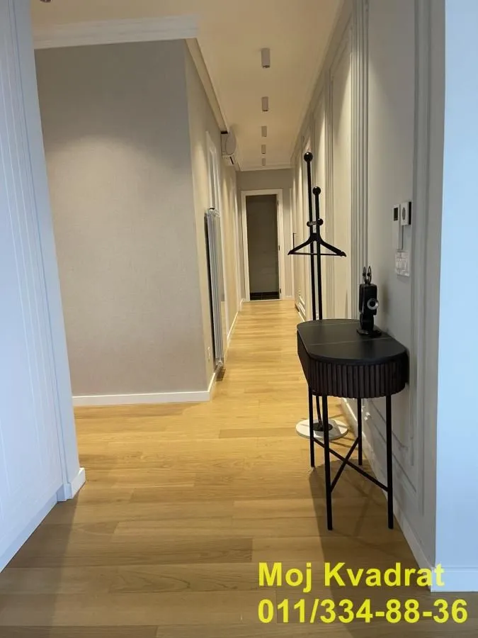 Prodaja, četvorosoban stan, 176m², Tošin bunar, Novi Beograd Sve Podlokacije