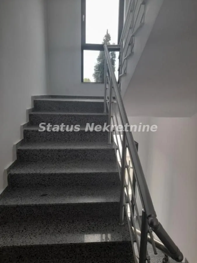 Prodaja, četvorosoban stan, 116m², Petrovaradin, Novi Sad