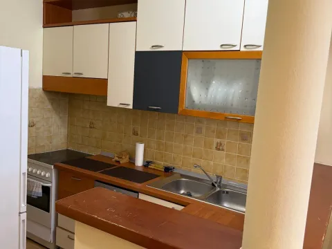 Rent, two bedroom apartment, 60m², Budva, Crna Gora - image 17