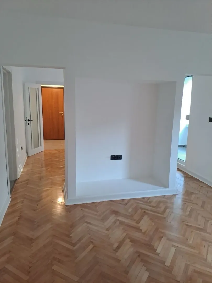 Sale, two bedroom apartment, 72m², Pobrežje, Podgorica
