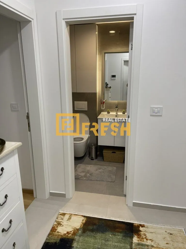 Prodaja, dvosoban stan, 67m², Stari Aerodrom, Podgorica