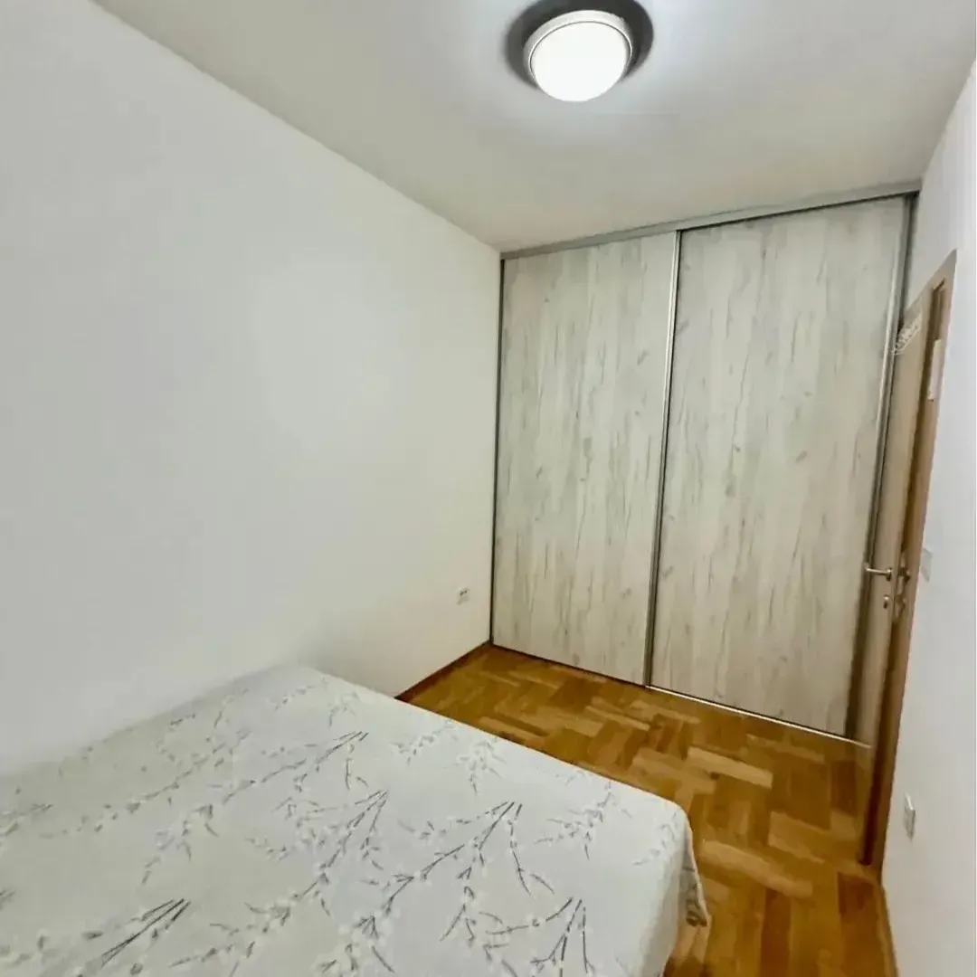 Rent, one bedroom apartment, 36m², Stari Aerodrom, Podgorica