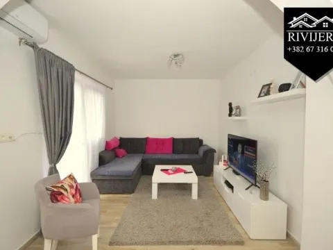 Sale, two bedroom apartment, 85m², Đenovići, Herceg Novi - image 3