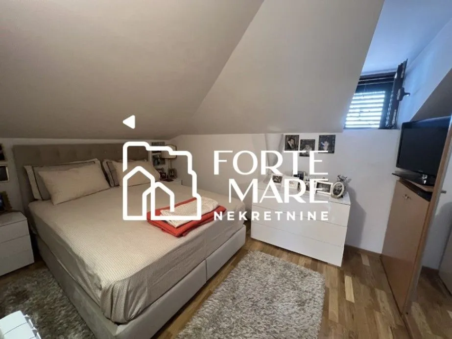Prodaja, trosoban stan, 97m², Kotor, Crna Gora