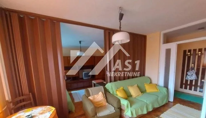 Izdavanje, jednosoban stan, 47m², Rotkvarija, Novi Sad Sve Podlokacije