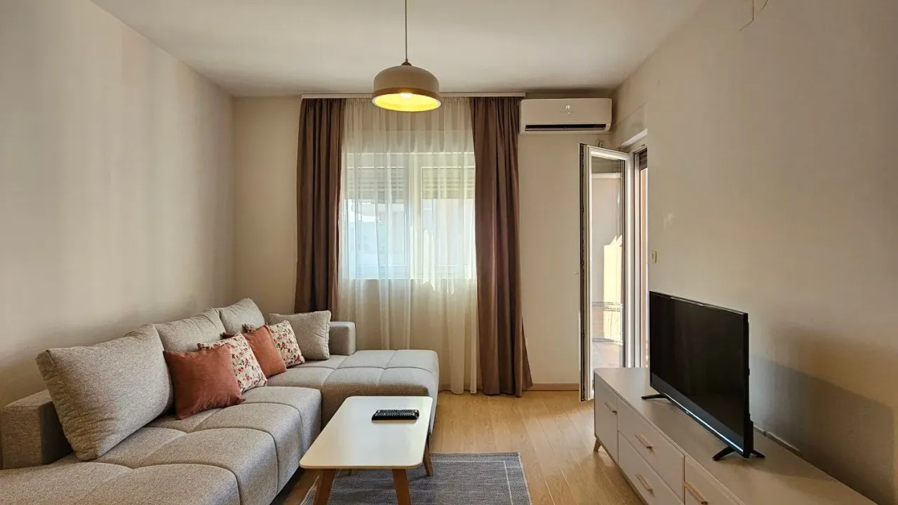 Izdavanje, stan, 50m², City Kvart, Podgorica