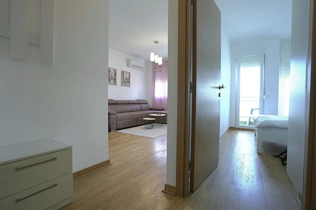 Rent, one bedroom apartment, 46m², City Kvart, Podgorica