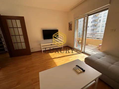 Izdavanje, jednosoban stan, 50m², Košutići, Andrijevica - image 2