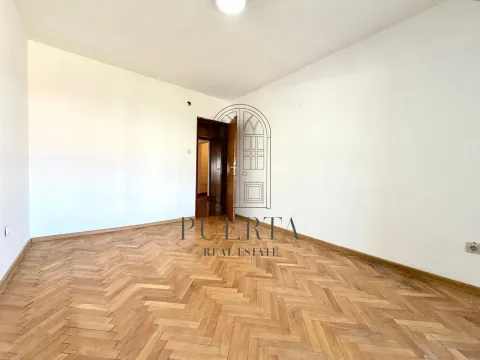 Prodaja, dvosoban stan, 80m², Zabjelo, Podgorica - image 11