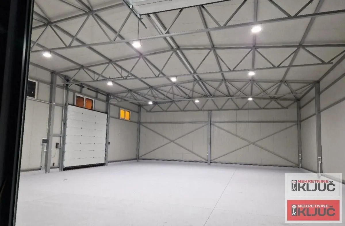Rent, office space, 300m², Veternik, Novi Sad Sve Podlokacije