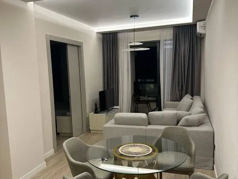 Rent, one bedroom apartment, 52m², Bečići, Budva - image 2