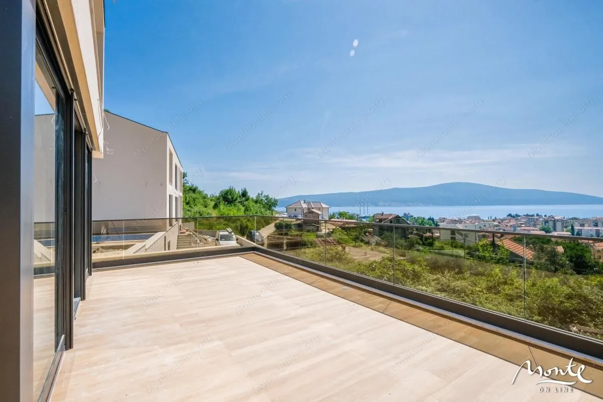 Prodaja, kuća, 403m², Tivat, Crna Gora