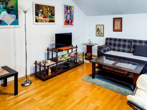 Prodaja, kuća, 200m², Donji Kokoti, Podgorica - image 15