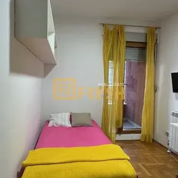 Izdavanje, dvosoban stan, 67m², Preko Morače, Podgorica - image 13