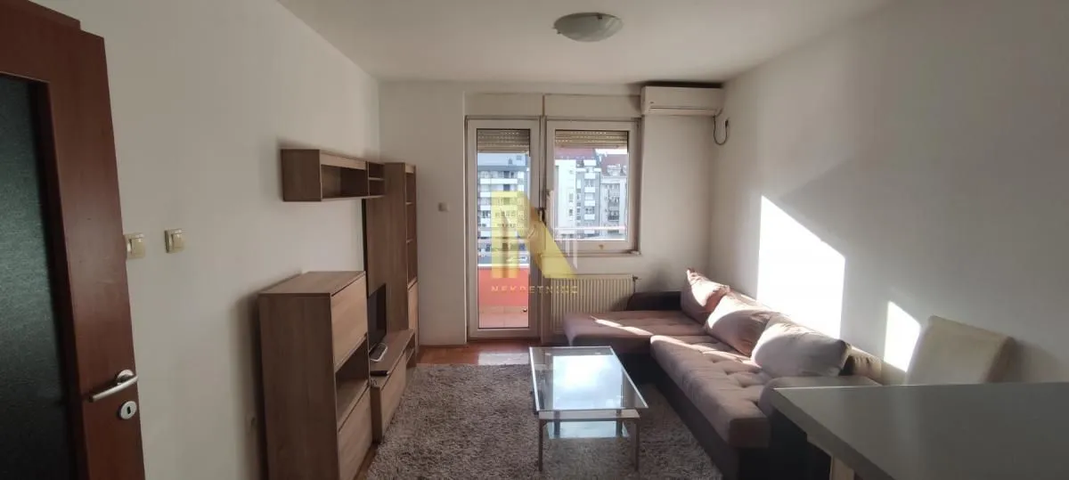 Izdavanje, dvosoban stan, 41m², Detelinara, Novi Sad Sve Podlokacije