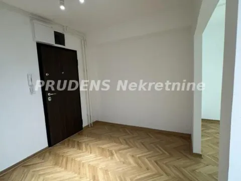 Prodaja, jednosoban stan, 48m², Savski Venac, Beograd - image 7