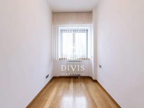 Prodaja, petosoban stan, 195m², Novi Beograd Blok 19, Novi Beograd Sve Podlokacije - image 9