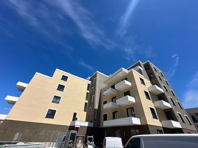 Prodaja, jednosoban stan, 47m², Šušanj, Bar