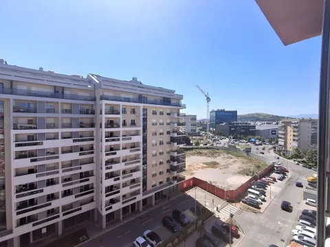 Prodaja, stan, 92m², City Kvart, Podgorica - image 10