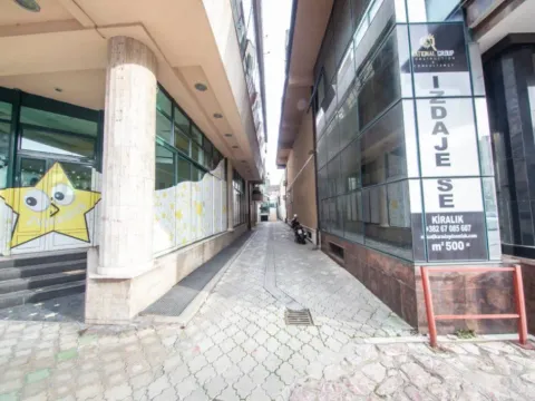 Prodaja, dvosoban stan, 84m², Centar, Podgorica - image 5