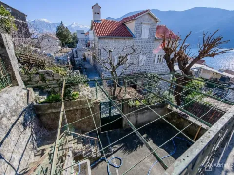 Sale, house, 170m², Perast, Kotor - image 9