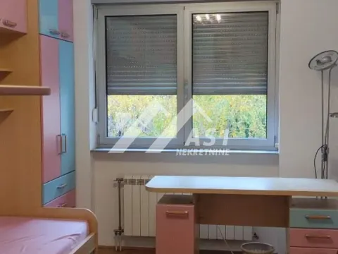 Izdavanje, četvorosoban stan, 92m², Novi Sad Sve Podlokacije, Novi Sad - image 8