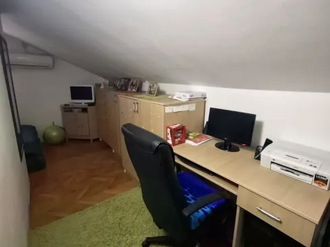 Sale, two bedroom apartment, 72m², Seljanovo, Tivat - image 9