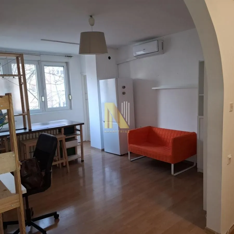 Izdavanje, dvosoban stan, 66m², Centar, Novi Sad