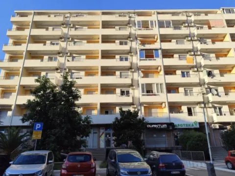 Sale, two bedroom apartment, 78m², Rozino, Budva - image 10