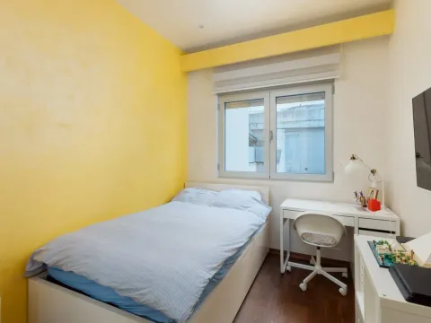 Izdavanje, dvosoban stan, 130m², Dobrota, Kotor - image 6