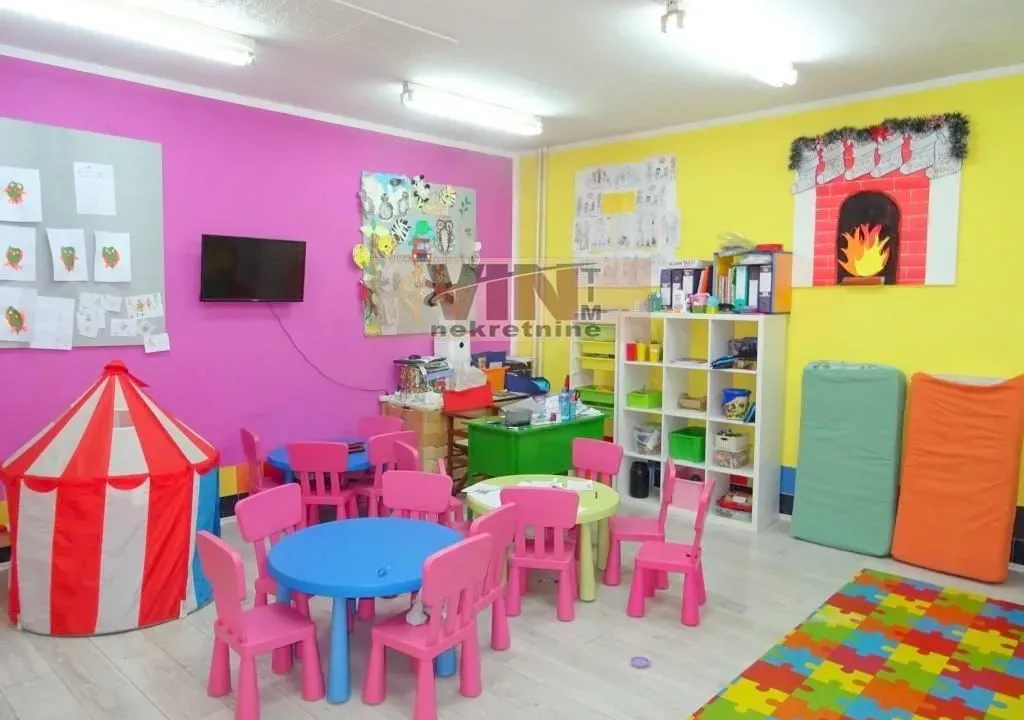 Prodaja, poslovni prostor, 77m², Novi Beograd Blok 62, Novi Beograd Sve Podlokacije