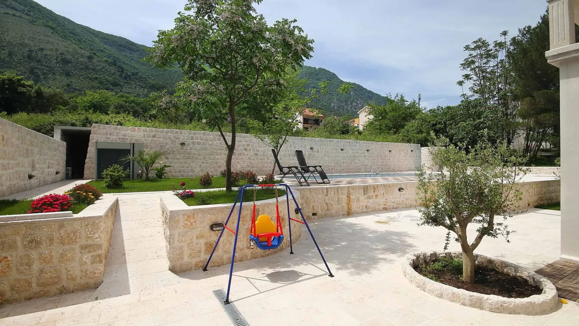 Sale, house, 497m², Prčanj, Kotor