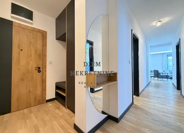 Izdavanje, dvosoban stan, 69m², Donja Gorica, Podgorica