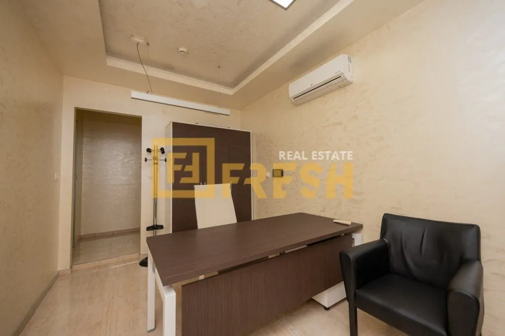 Rent, office space, 75m², Centar, Podgorica