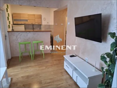 Rent, apartment, 45m², Stari Grad, Beograd - image 2
